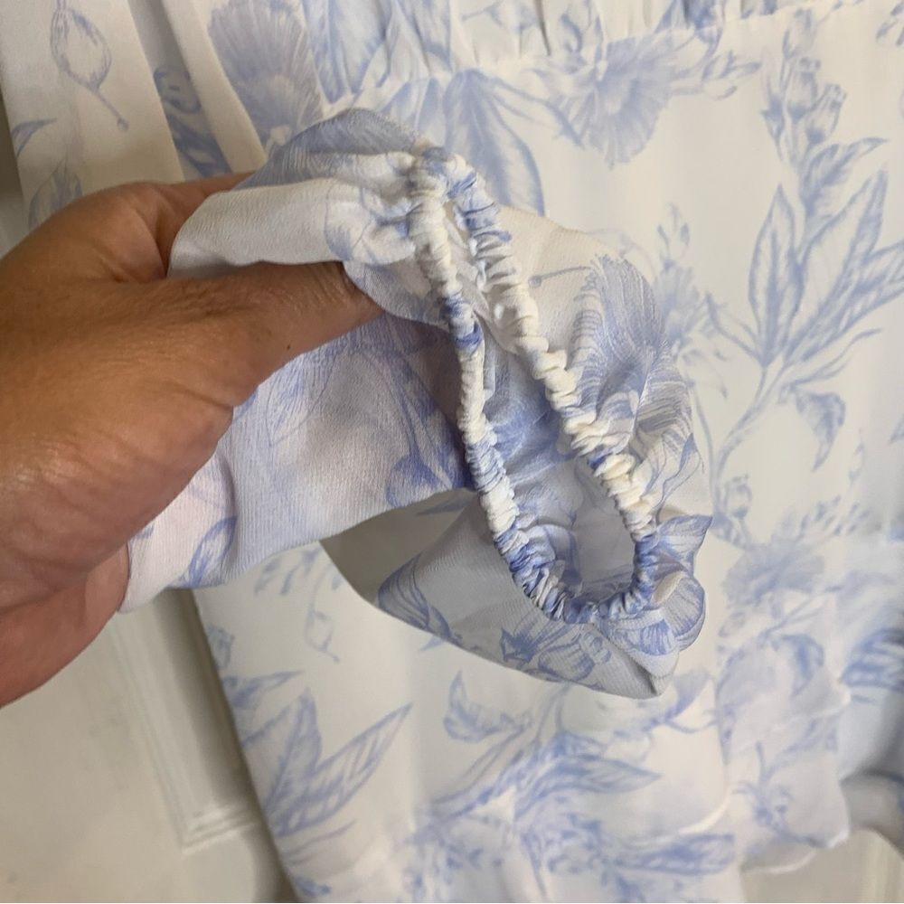 EXPRESS Blue and White Floral Tiered Ruffle Dress Size XL - Picture 8 of 10